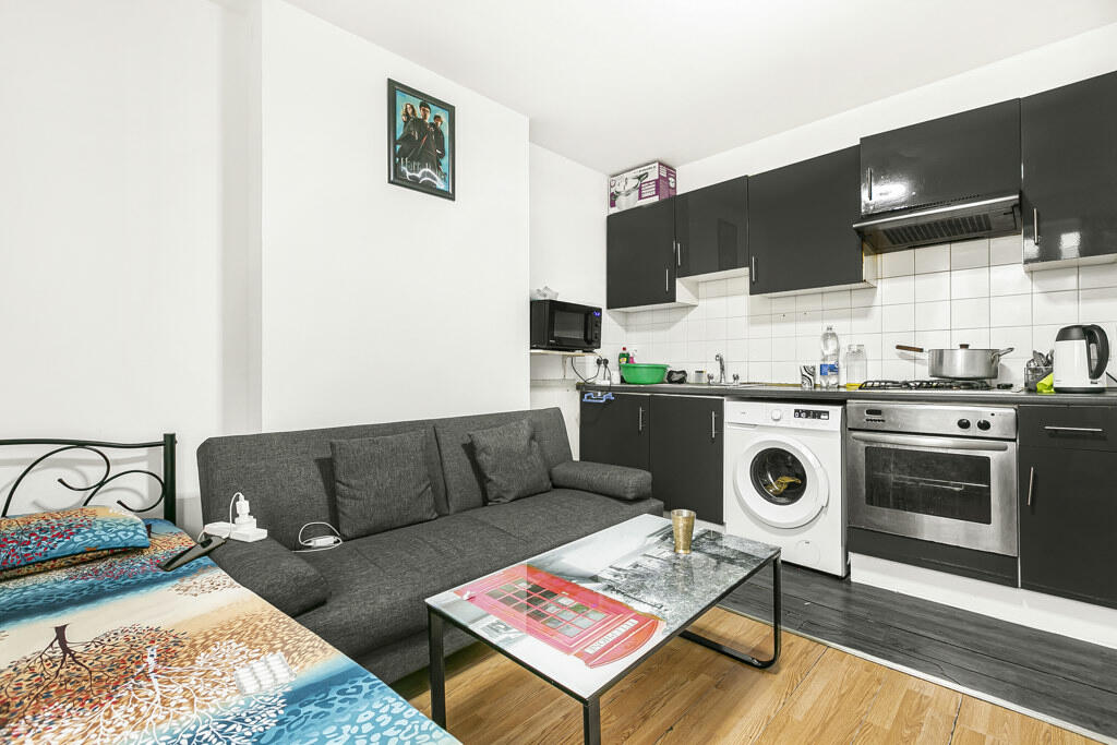 Additional image 11 of London Road, Mitcham, CR4