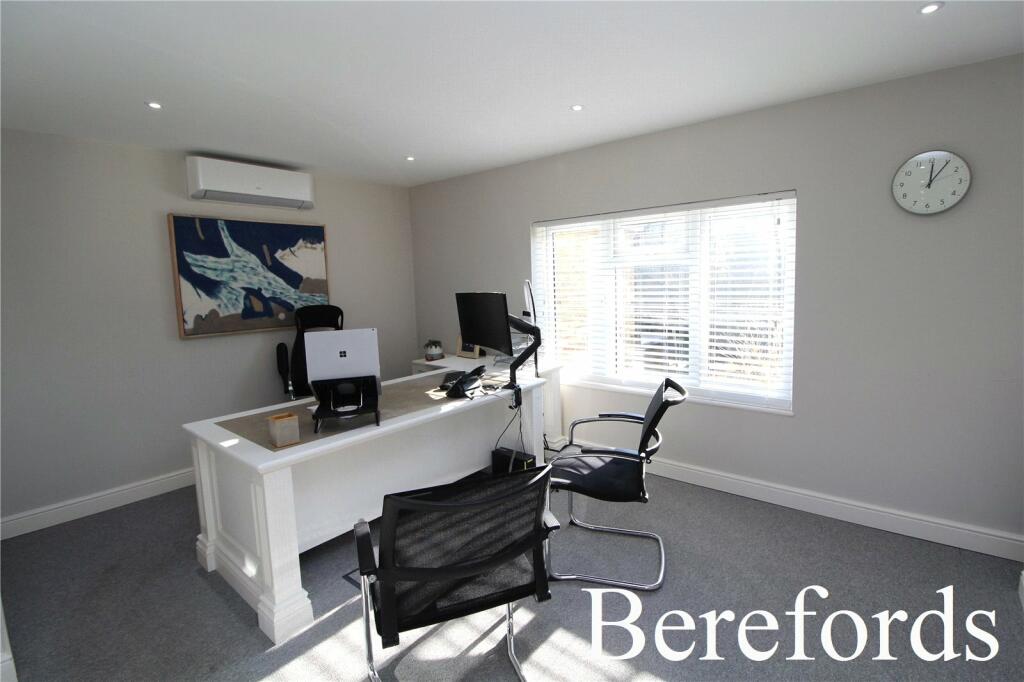 Additional image 25 of Coxtie Green Road, Pilgrims Hatch, CM14