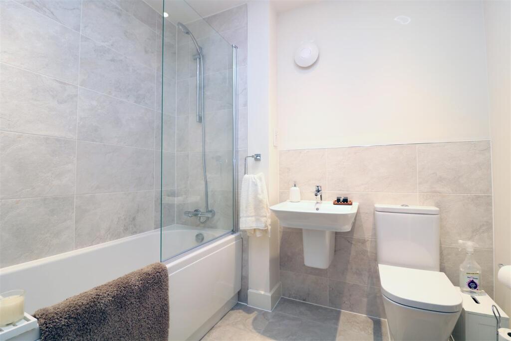 Additional image 13 of Orchard Way, Boreham, Chelmsford
