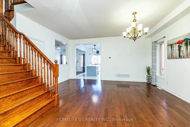 Additional image 3 of 25 Oblate Cres