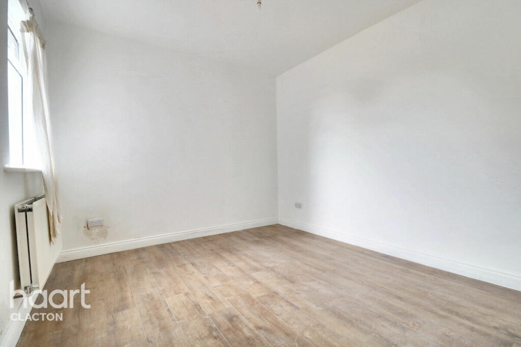 Additional image 11 of Wellesley Road, Clacton-On-Sea