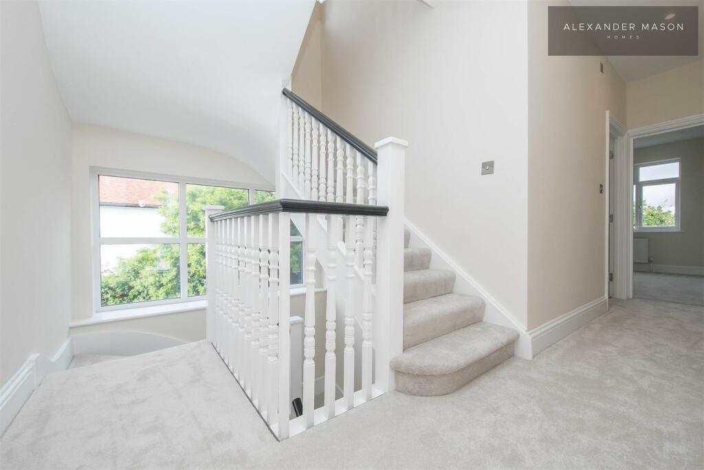 Additional image 12 of Ashlyns Road, Frinton-On-Sea