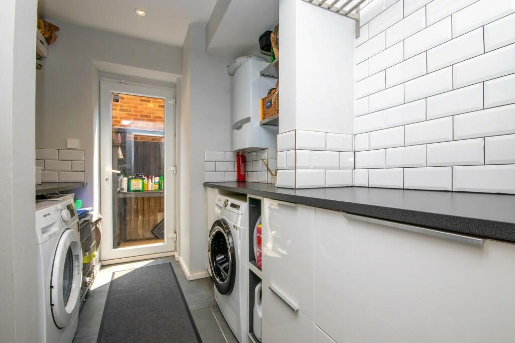 Additional image 7 of Park Avenue, Hutton, Brentwood, Essex, CM13