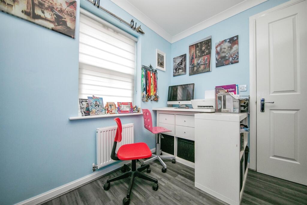 Additional image 15 of Carus Crescent, Highwoods, Colchester