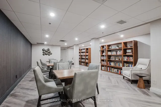 Additional image 34 of 1 Leaside Park Dr Unit 303