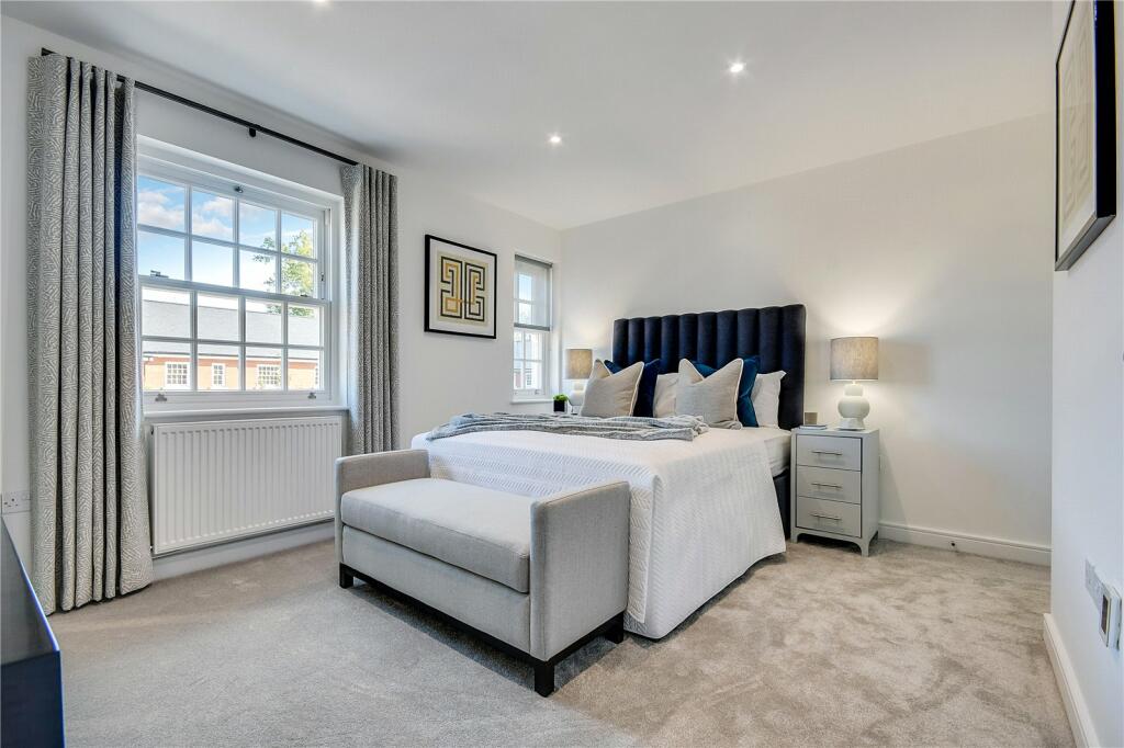 Additional image 7 of 12 Boyles Court, Dark Lane,, CM14