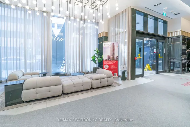 Additional image 24 of 108 Peter St Unit 1811