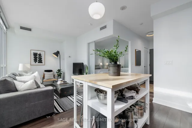 Additional image 6 of 169 Fort York Blvd Unit 318