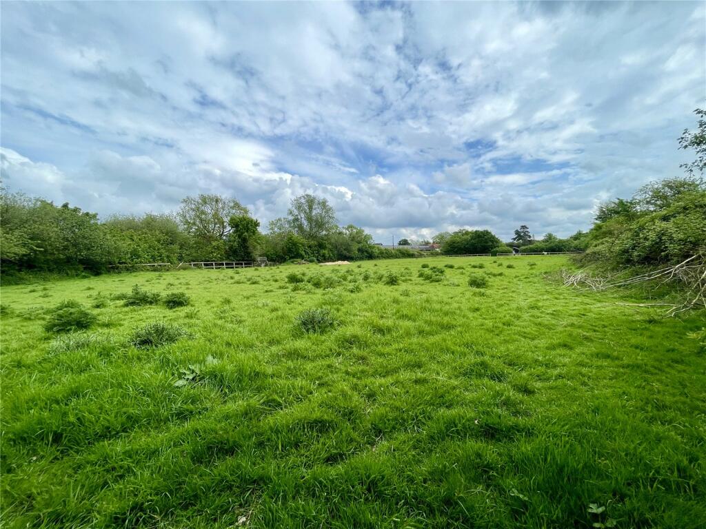 Additional image 6 of Threshers Bush, Harlow, Essex, CM17