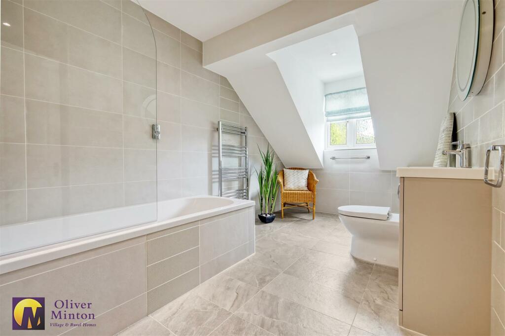 Additional image 40 of Little Brook Road, Roydon