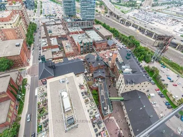 Additional image 19 of 33 Mill St Unit 2403