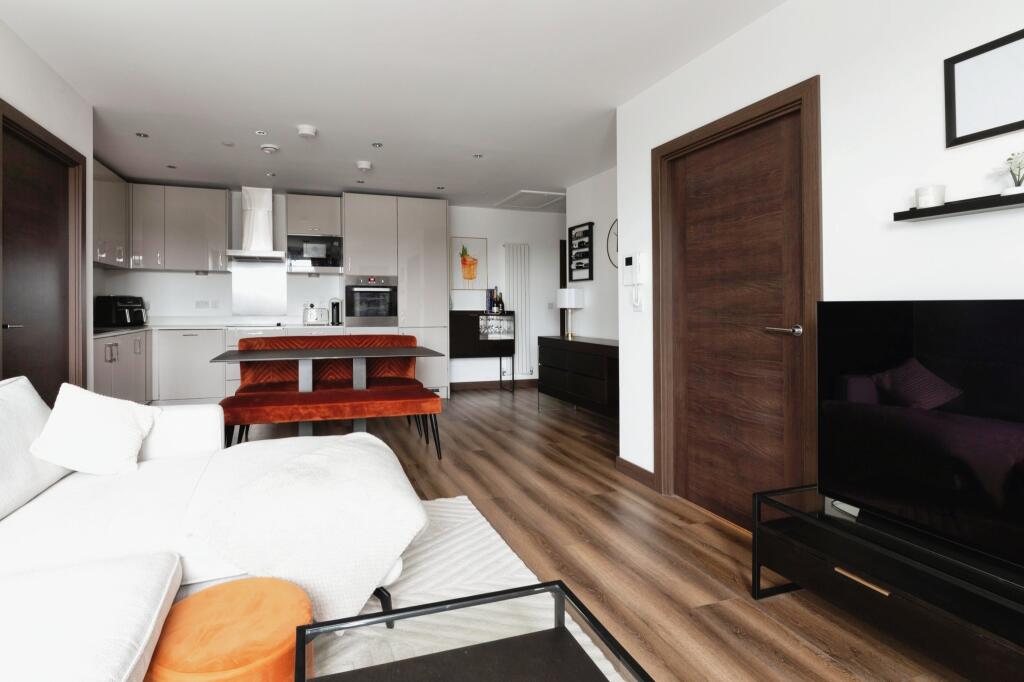Additional image 9 of Halcyon Place, Brentwood, Essex, CM14