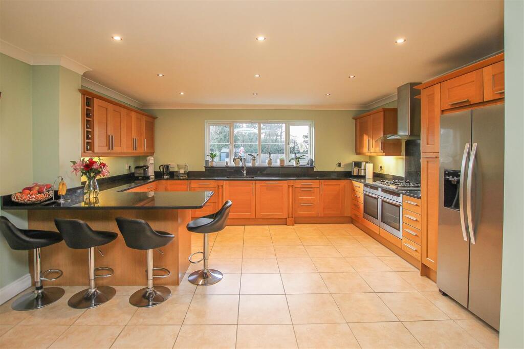 Additional image 7 of Harpers Lane, Doddinghurst, Brentwood