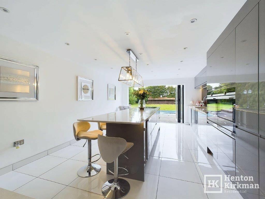 Additional image 13 of Hawkswood Road, Downham, nr Billericay, CM11 1JZ