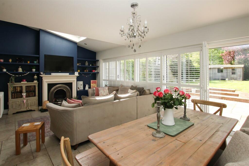 Additional image 7 of Middle Road, Ingrave, Brentwood