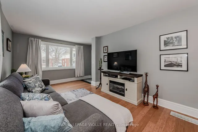 Additional image 8 of 13 Grenville Ave