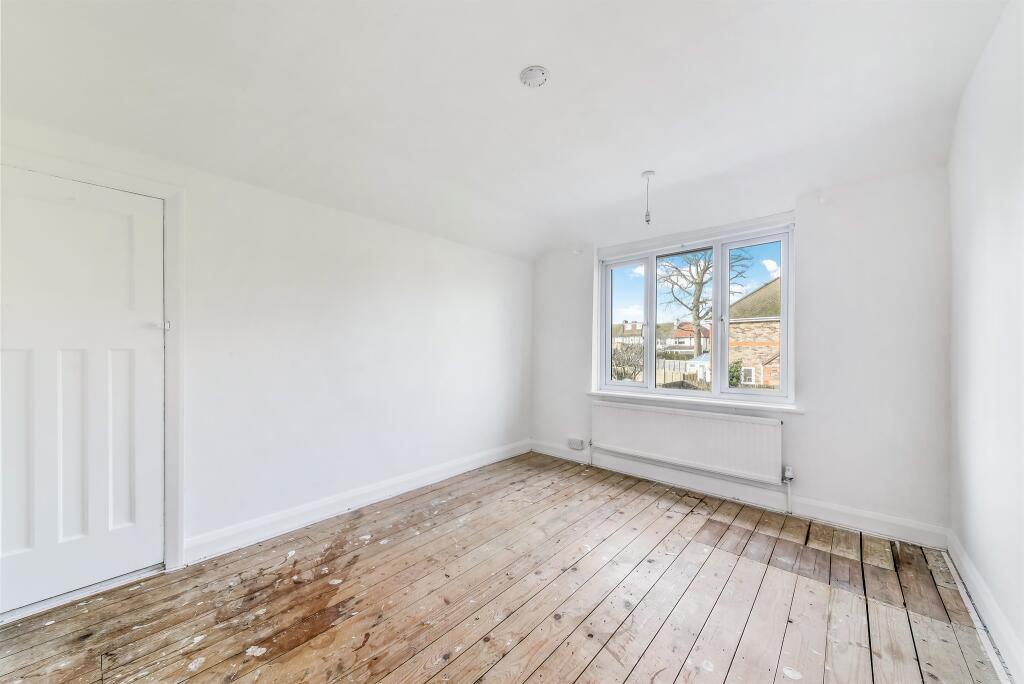 Additional image 8 of Woodland Gardens, South Croydon