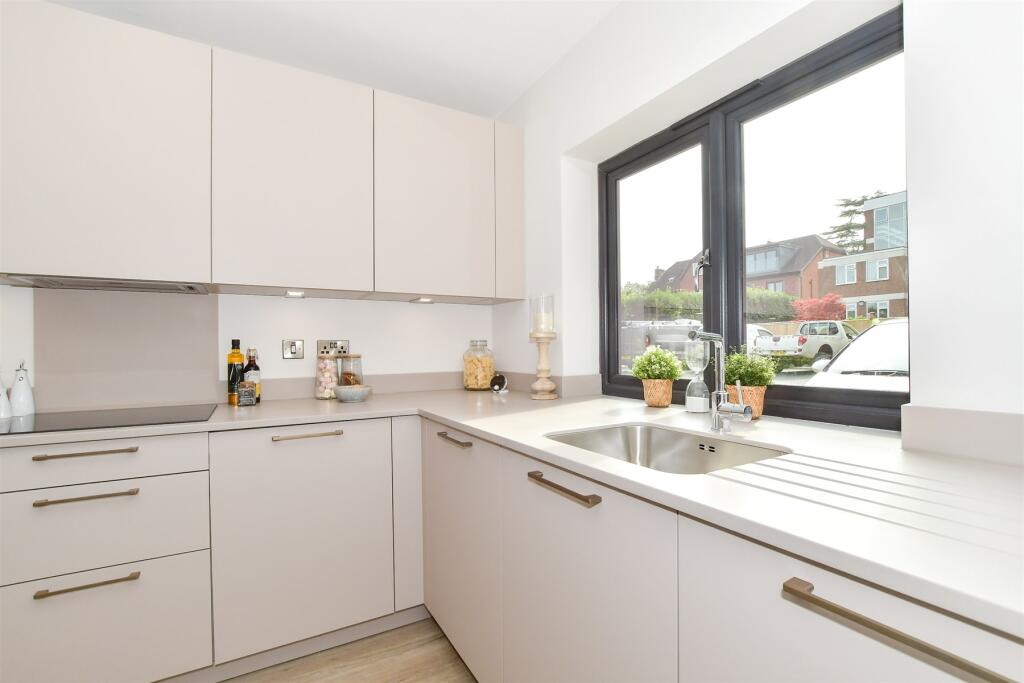 Additional image 6 of Harestone Gardens, Stanstead Road, Caterham, Surrey