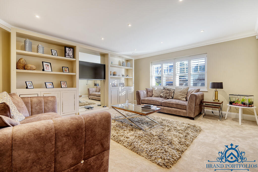 Additional image 11 of Southend Road, Howe Green, CM2