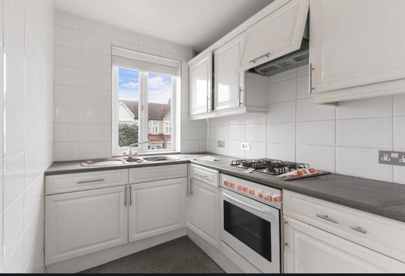 Additional image 2 of Graham Avenue, Mitcham