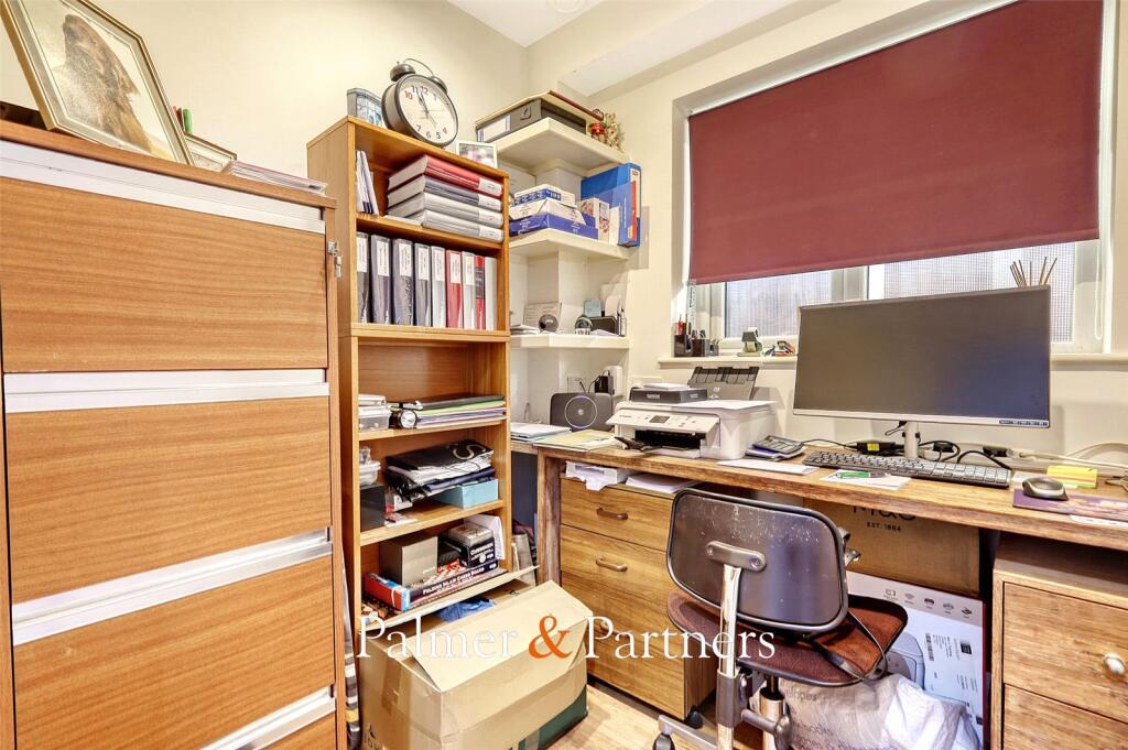 Additional image 32 of Runsell Close, Danbury, Chelmsford, Essex, CM3