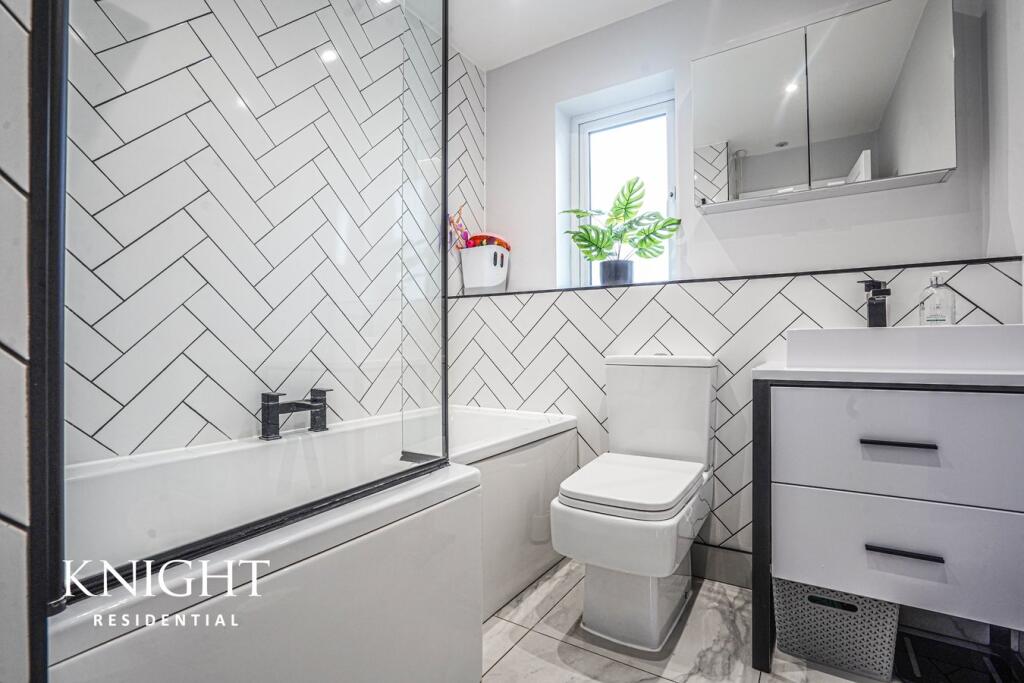 Additional image 26 of Jefferson Close, Colchester, CO3