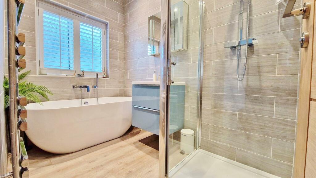 Additional image 16 of Beatrice Road, Walton On The Naze