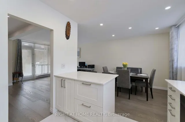 Additional image 12 of 34 Tandridge Cres Unit 888