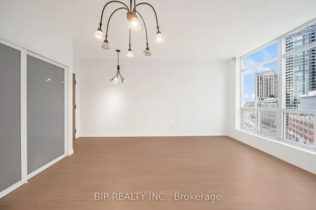 Additional image 16 of 600 Queens Quay Unit SPH16