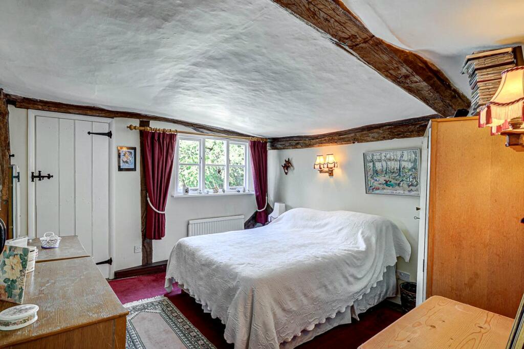 Additional image 20 of Doddinghurst Road, Pilgrims Hatch, CM15