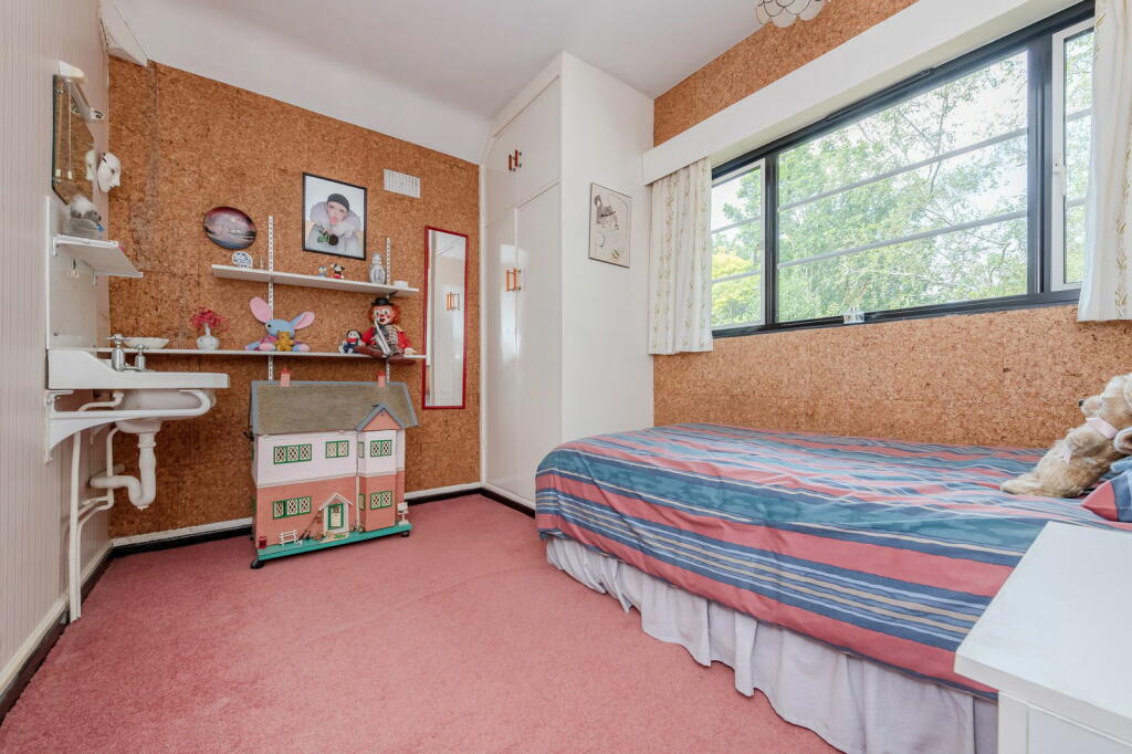 Additional image 30 of Harestone Hill, Caterham, CR3