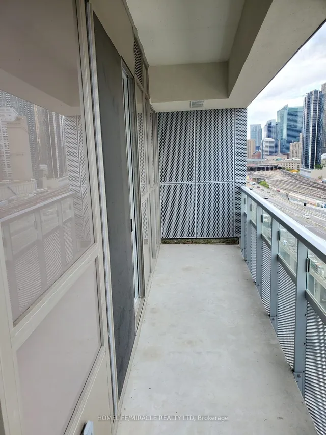 Additional image 4 of 15 Lower Jarvis St Unit 1012