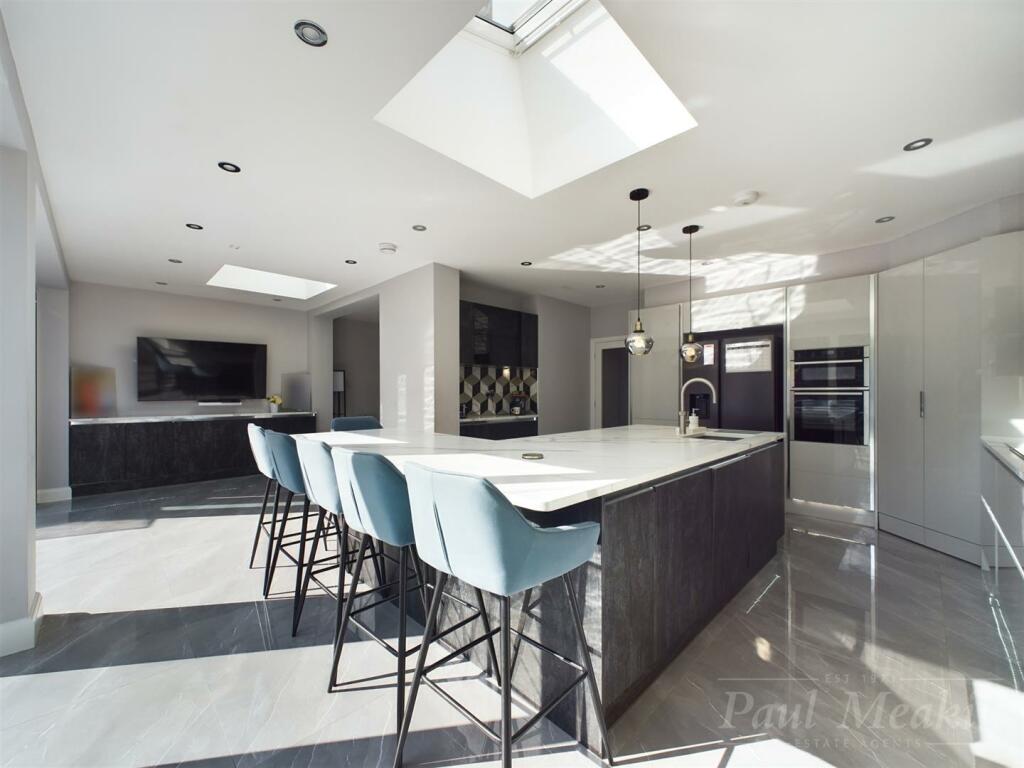 Additional image 3 of Farley Road, Selsdon, South Croydon