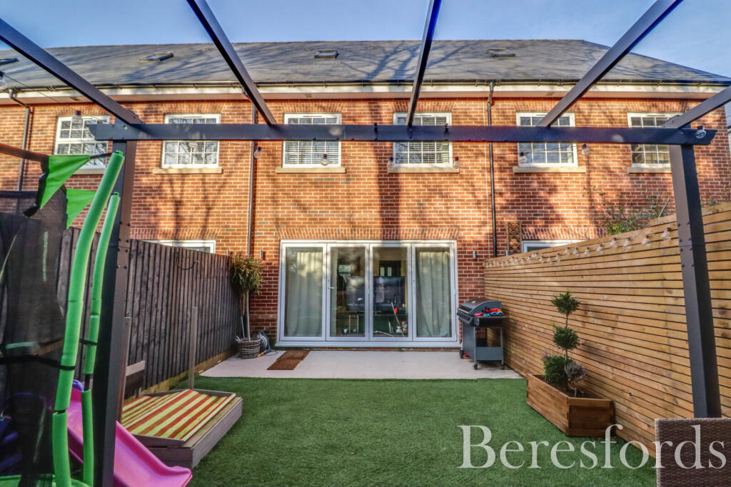 Additional image 18 of McDowell Mews, Halstead, CO9