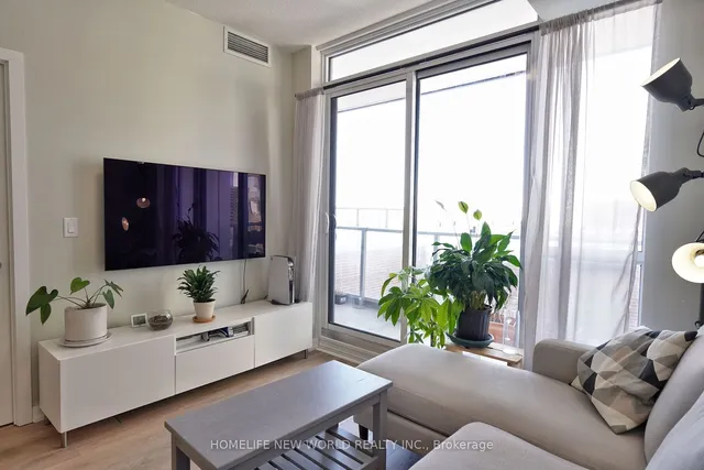 Additional image 4 of 36 Forest Manor Rd Unit 809