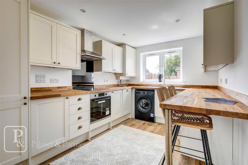 Additional image 28 of Madeleine Gardens, Great Holland, Frinton-On-Sea, CO13