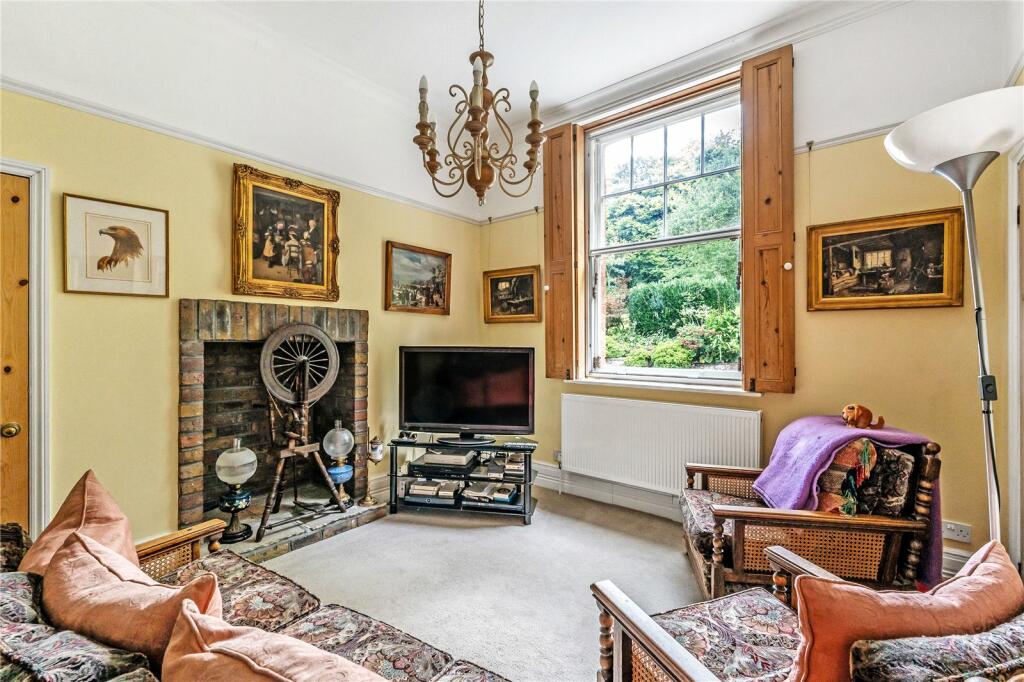 Additional image 5 of Northdown Road, Woldingham, Surrey, CR3