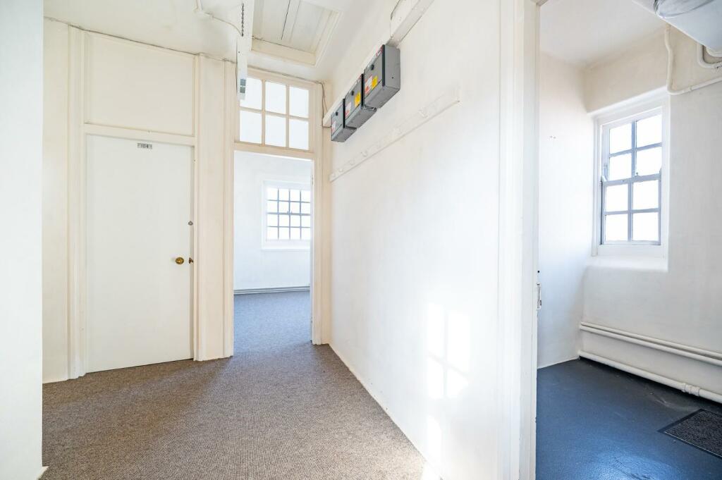 Additional image 9 of High Street, Dunmow