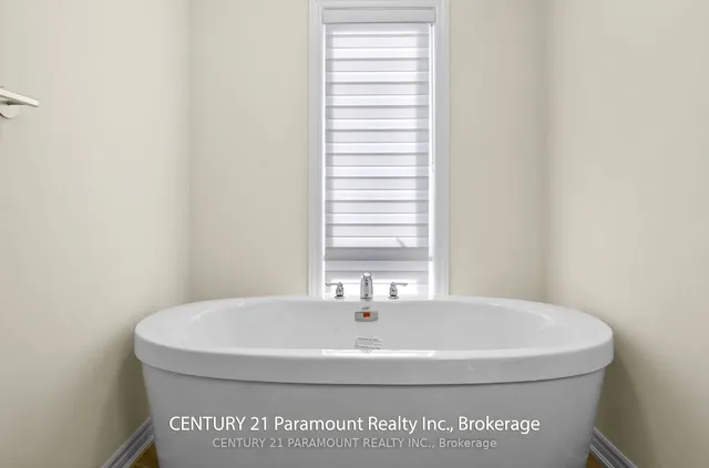 Additional image 31 of 34 Purple Sage Dr