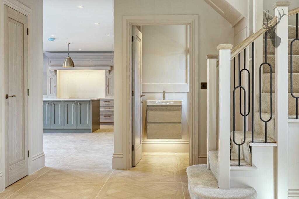 Additional image 8 of Colmar Mews, South Weald