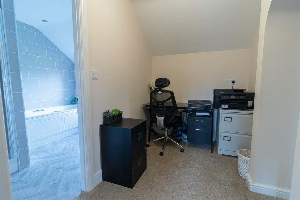 Additional image 10 of Harwich Road, Little Clacton