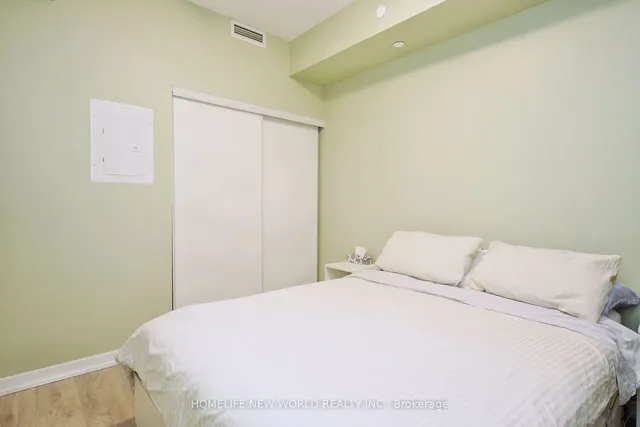 Additional image 10 of 36 Forest Manor Rd Unit 809