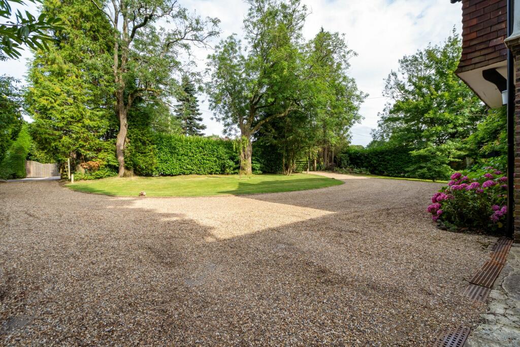 Additional image 35 of High Drive, Woldingham, CR3