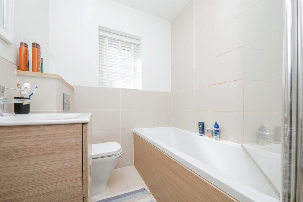 Additional image 15 of Rowhedge Wharf Road, Rowhedge, Colchester