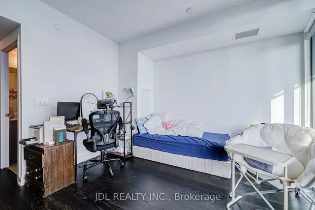 Additional image 14 of 11 Wellesley St Unit 4612