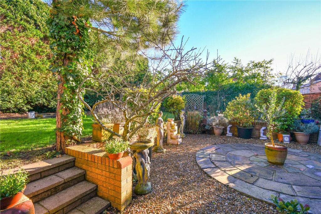 Additional image 34 of Farmers Heath, Great Sutton, Cheshire