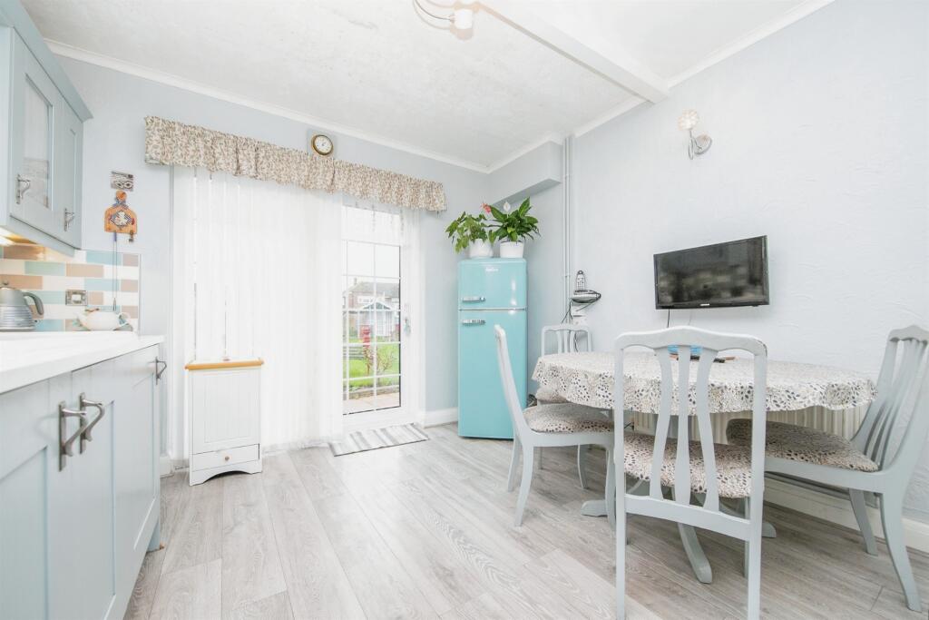 Additional image 13 of The Drive, Dovercourt, Harwich