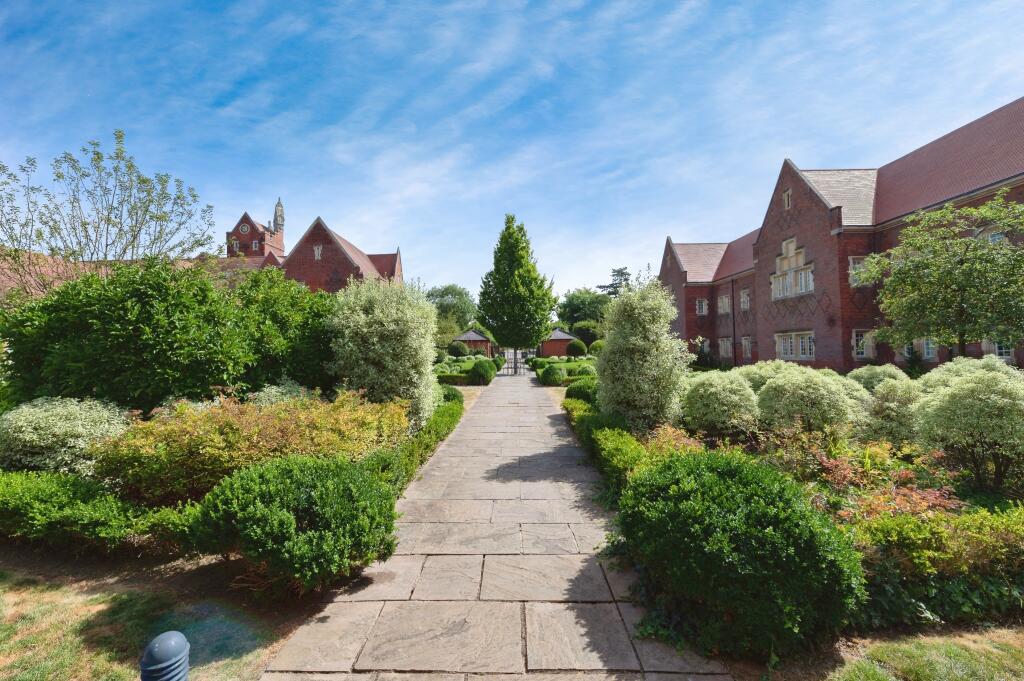 Additional image 12 of The Galleries, Warley, Brentwood, Essex, CM14