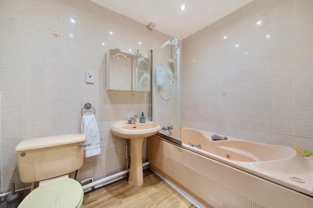 Additional image 22 of Westhall Road, Warlingham, CR6