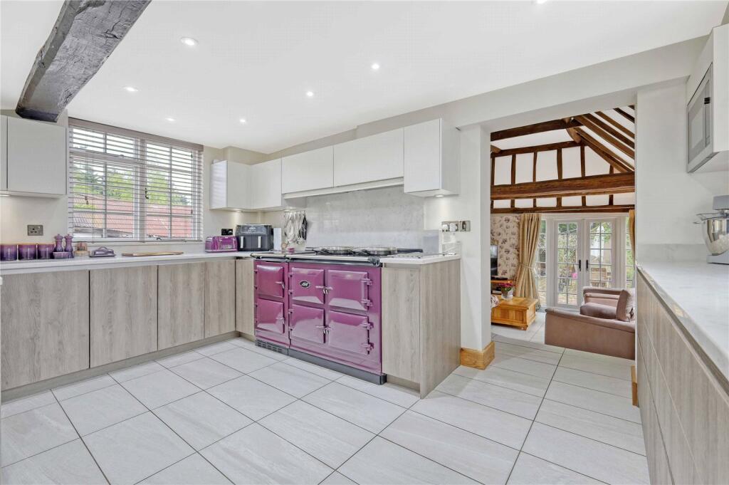 Additional image 10 of East Hanningfield Road, Rettendon Common, CM3